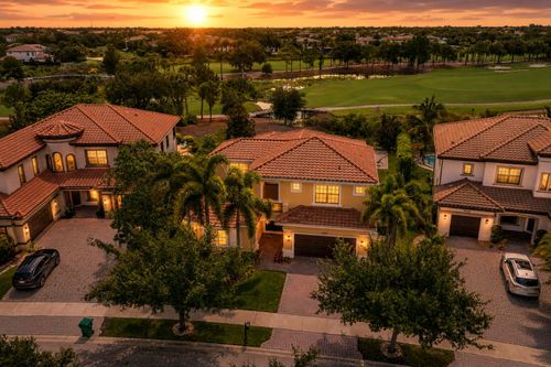 8152 Bradford Way, Parkland, FL, 33076-4480 | Card Image