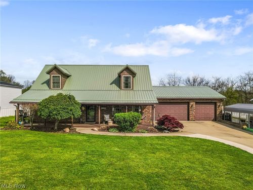 2000 Adamsville Road, Zanesville, OH, 43701 | Card Image