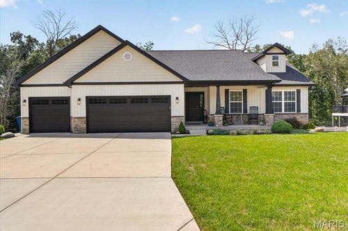 617 Autumn Crest Dr, Troy, MO, 63379-3580 | Card Image