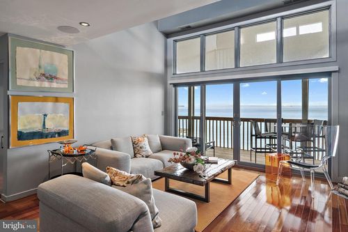 202-2127 Beach Village Ct, ANNAPOLIS, MD, 21403-5602 | Card Image