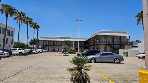 ste-j-3911 N 10th St, Mcallen, TX, 78501-2037 | Card Image