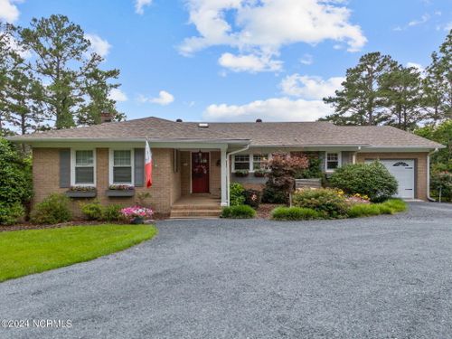 32 Shadow Lane, Whispering Pines, NC, 28327 | Card Image