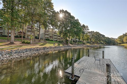 unit-c-19901 Henderson Rd, Cornelius, NC, 28031-5878 | Card Image