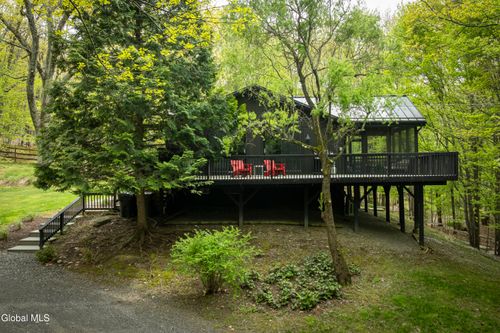 1 Van Bueran Dr, Hillsdale, NY, 12529-6332 | Card Image