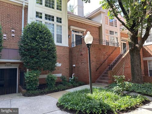 610-7025 Haycock Rd, FALLS CHURCH, VA, 22043-2313 | Card Image