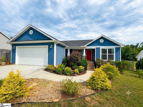 52 Montgomery Rd, Lyman, SC, 29365-9610 | Card Image
