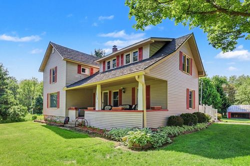 10368 92nd Street Se, Bowne Township, MI, 49302 | Card Image