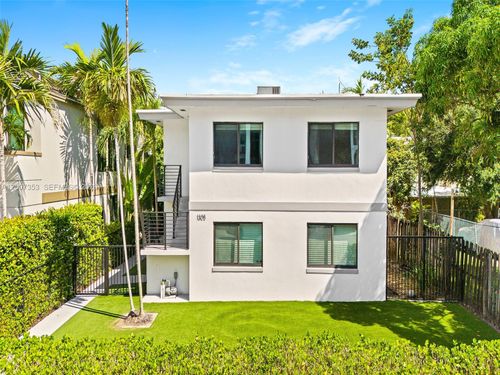 1305 Se 1st St, Fort Lauderdale, FL, 33301-3954 | Card Image