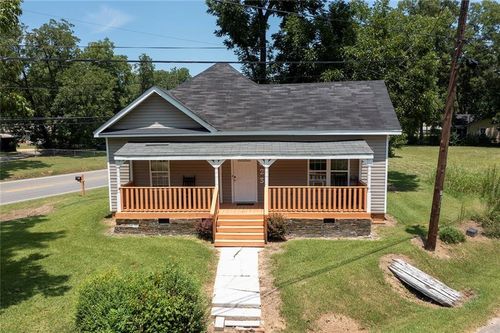 823 Cooper Dr Ne, Dawson, GA, 39842-1200 | Card Image