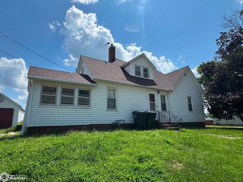 501 E State St, Corydon, IA, 50060-1438 | Card Image