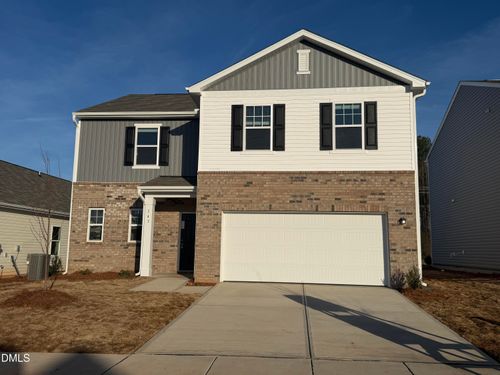 141 Babbling Brook Dr, Clayton, NC, 27520-4862 | Card Image