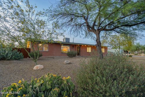 9981 N Calle Solano, Tucson, AZ, 85737 | Card Image