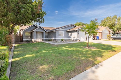 1860 Fairhaven Ave, Porterville, CA, 93257-1878 | Card Image
