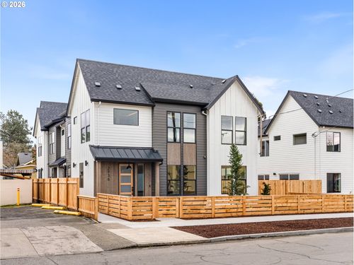 2930 Ne 62nd Ave, Portland, OR, 97213-3904 | Card Image