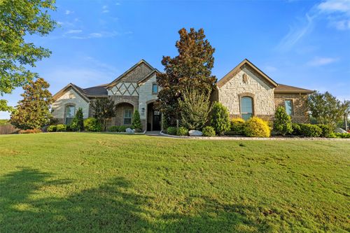 245 Mckinley Cir, Waxahachie, TX, 75167-0125 | Card Image