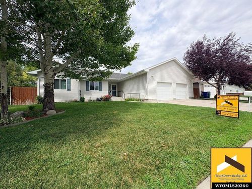 1502 Maple Ln, Riverton, WY, 82501-3047 | Card Image