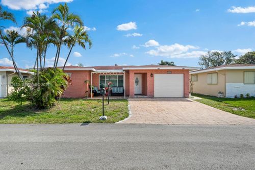 1270 Nw 49th St, Deerfield Beach, FL, 33064-1035 | Card Image