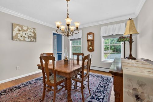 1 Settlement Cir, Rollinsford, NH, 03869-5605 | Card Image