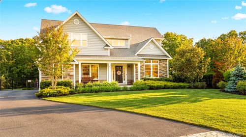 38 Blackberry Ln, Center Moriches, NY, 11934-1413 | Card Image