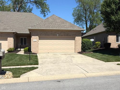 1370 Heron Ridge Blvd, Greenwood, IN, 46143-7889 | Card Image