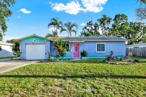 720 Orangeview Dr, LARGO, FL, 33778-1214 | Card Image