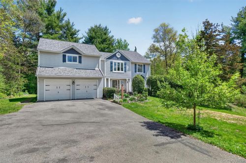 34 Barkit Kennel Rd, Pleasant Valley, NY, 12569-7210 | Card Image
