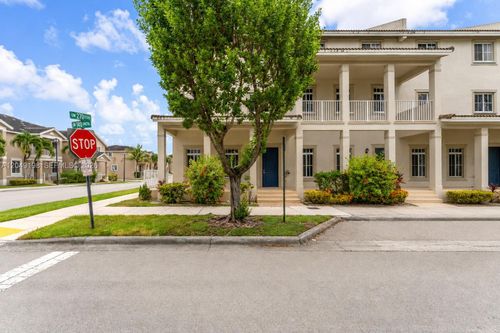 27021-27021 Sw 140th Path, Homestead, FL, 33032-8844 | Card Image