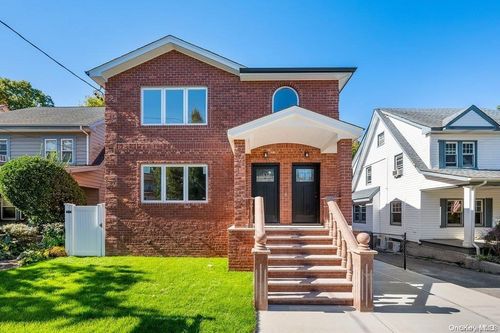 42-30 247th St, Little Neck, NY, 11363-1641 | Card Image