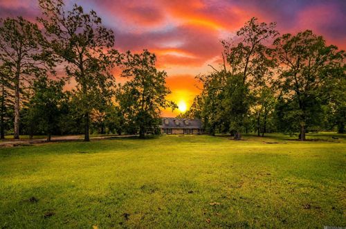 13100 Triple B Rd, Greenwell Springs, LA, 70739-3137 | Card Image