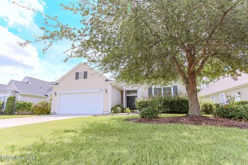 1005 Meadowlands Trl Nw, Calabash, NC, 28467-1936 | Card Image