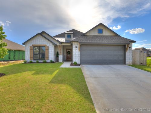 12408 S Kingston Ave, Bixby, OK, 74008-2805 | Card Image