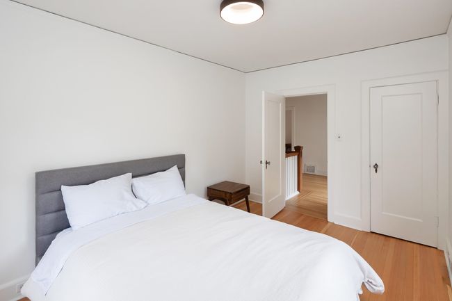 1121 W 16th Ave, House other with 8 bedrooms, 3 bathrooms and 2 parking in Vancouver BC | Image 16