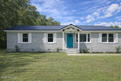 1888 Pony Farm Rd, Jacksonville, NC, 28540-9283 | Card Image