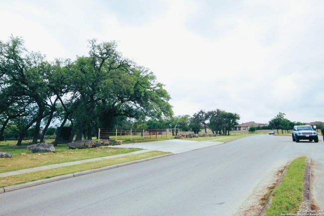 29397 Interstate 10 W, Home with 0 bedrooms, 0 bathrooms and null parking in Boerne TX | Image 8