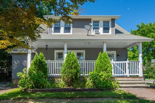 6 N Mount Olive Rd, Budd Lake, NJ, 07828-2432 | Card Image