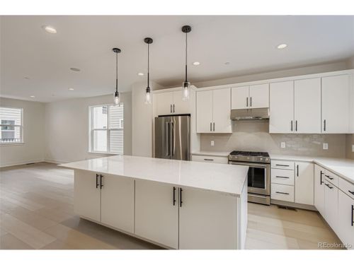 10904 E Hinsdale Cir, Englewood, CO, 80112-4963 | Card Image