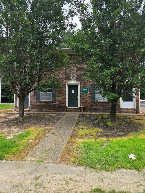 9121 Lew Drive, Little Rock, AR, 72209 | Card Image