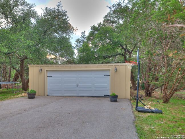 5290 Spring Branch Rd, House other with 3 bedrooms, 2 bathrooms and null parking in Spring Branch TX | Image 9
