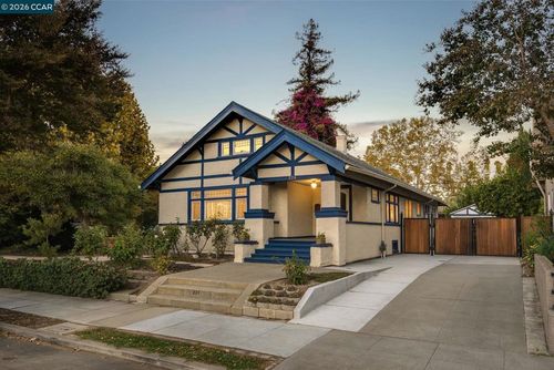 224 S 14th St, San Jose, CA, 95112-2130 | Card Image