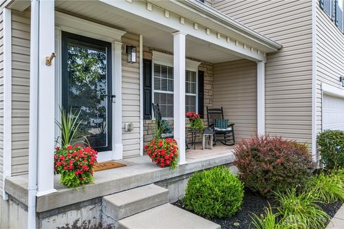 3524 Kelly Marie Way, Franklin, OH, 45005-9504 | Card Image