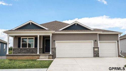 17042 Craig St, Bennington, NE, 68007-1873 | Card Image