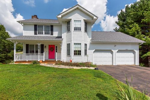 19025 Essex Dr, Abingdon, VA, 24211-6855 | Card Image