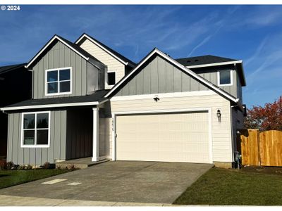 2 - 18615 Warm Springs St, House other with 4 bedrooms, 3 bathrooms and 2 parking in Sandy OR | Image 2