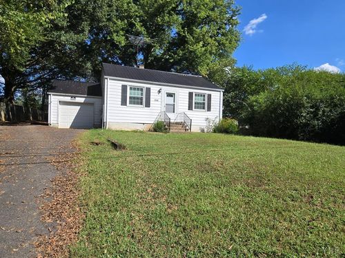 1546 Cumberland Rd, Farmville, VA, 23901-4034 | Card Image