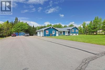 381 Main St, House other with 3 bedrooms, 2 bathrooms and null parking in Blackville NB | Image 2