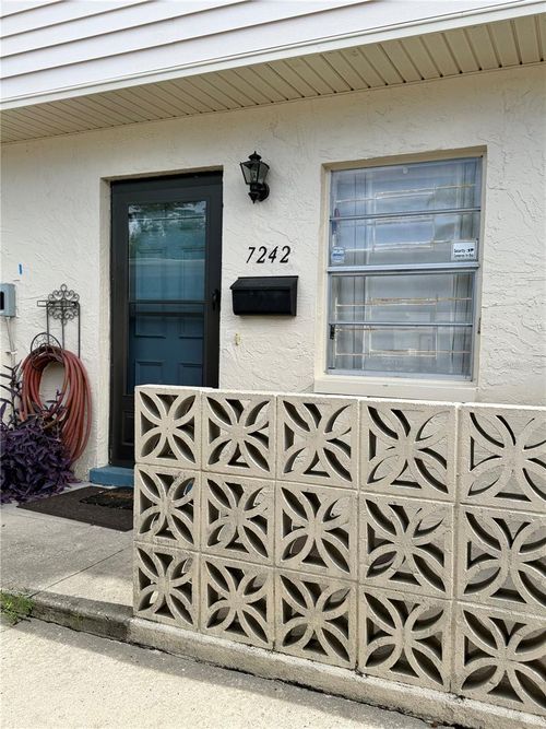 7242-7242 Stone Haven Court N, PINELLAS PARK, FL, 33781 | Card Image