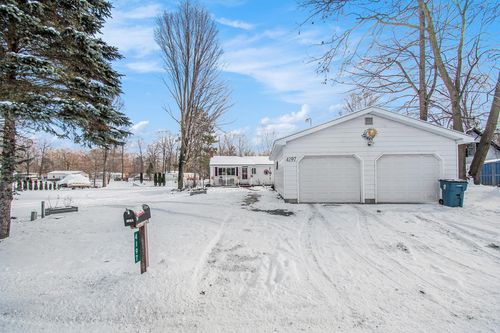 4197 E Shore Drive, Stanton, MI, 48888 | Card Image