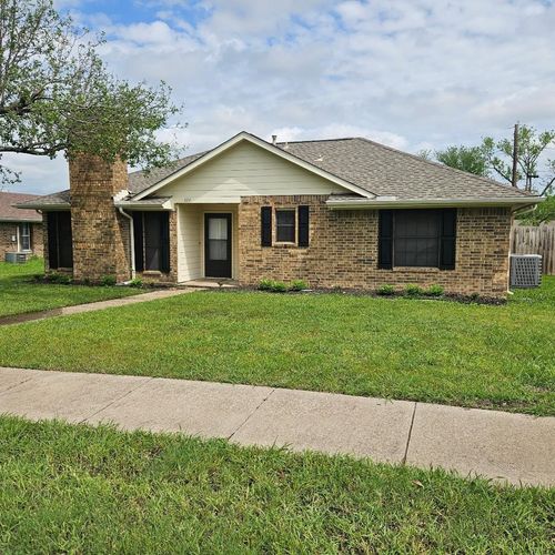 604 Willow Way, Wylie, TX, 75098-4058 | Card Image