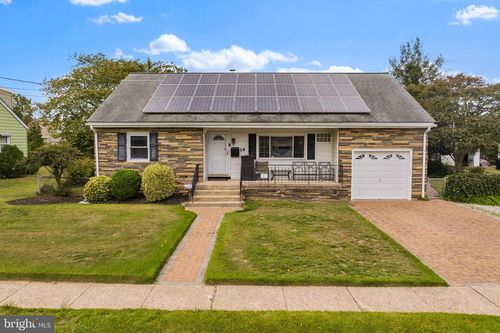 16 Merovan Ave, Hamilton, NJ, 08619-3545 | Card Image