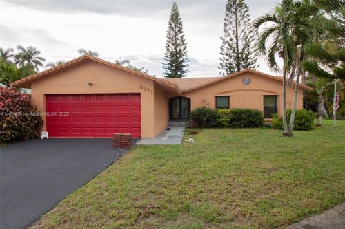 9321 Nw 43rd Mnr, Sunrise, FL, 33351-5923 | Card Image